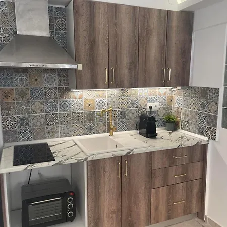 Skg Retreat Emerald - 5min Walk From Seafront Appartement *